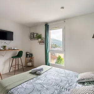 les-cocons-de-lourdes.midi-pyreneeshotels.com/