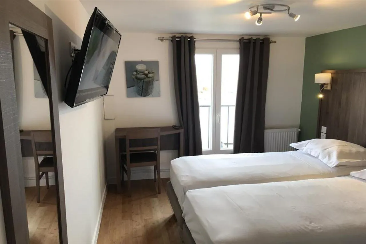 Luxelthe Hotel Paris 2*,