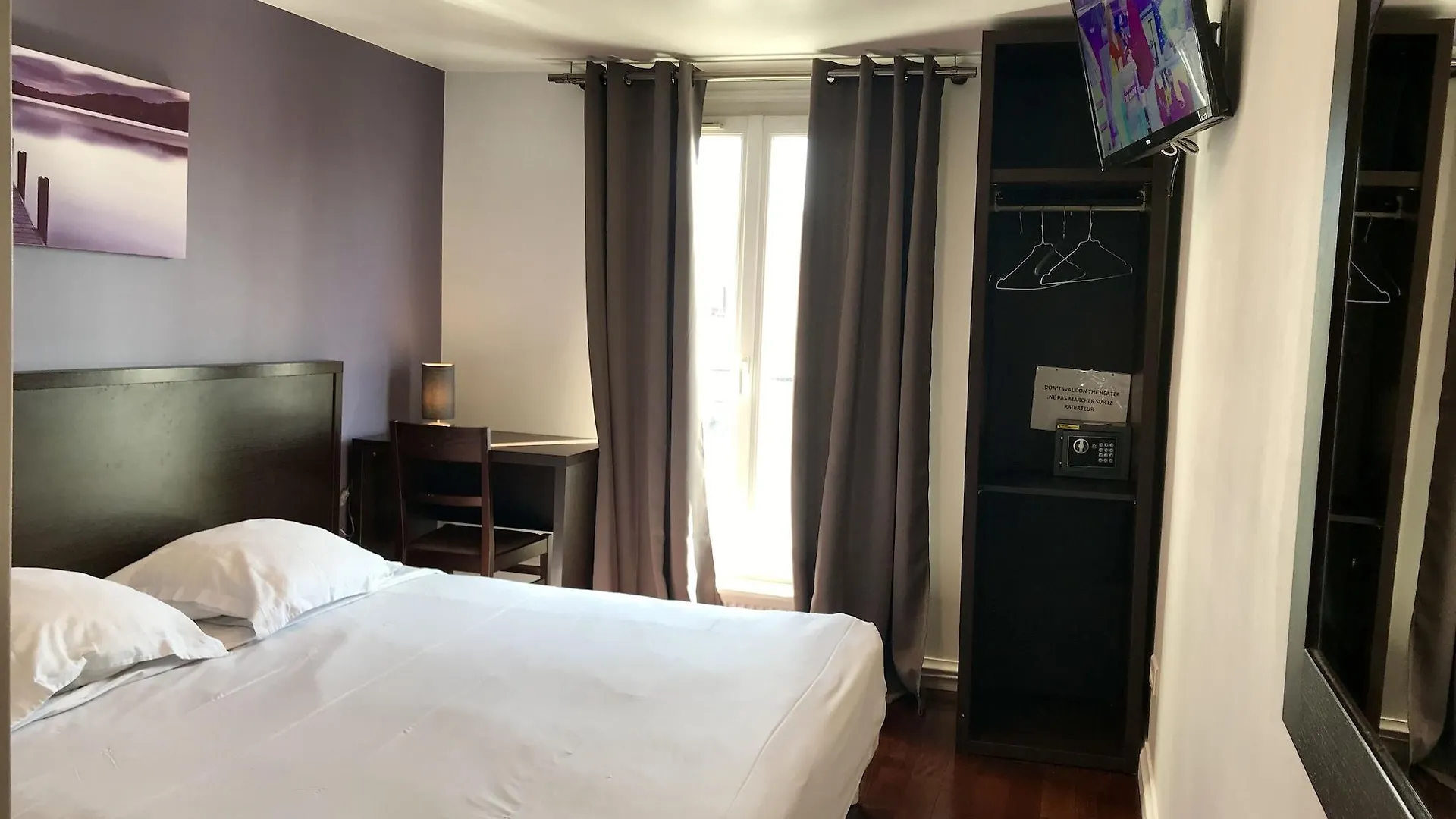 Hotel Luxelthe Parigi