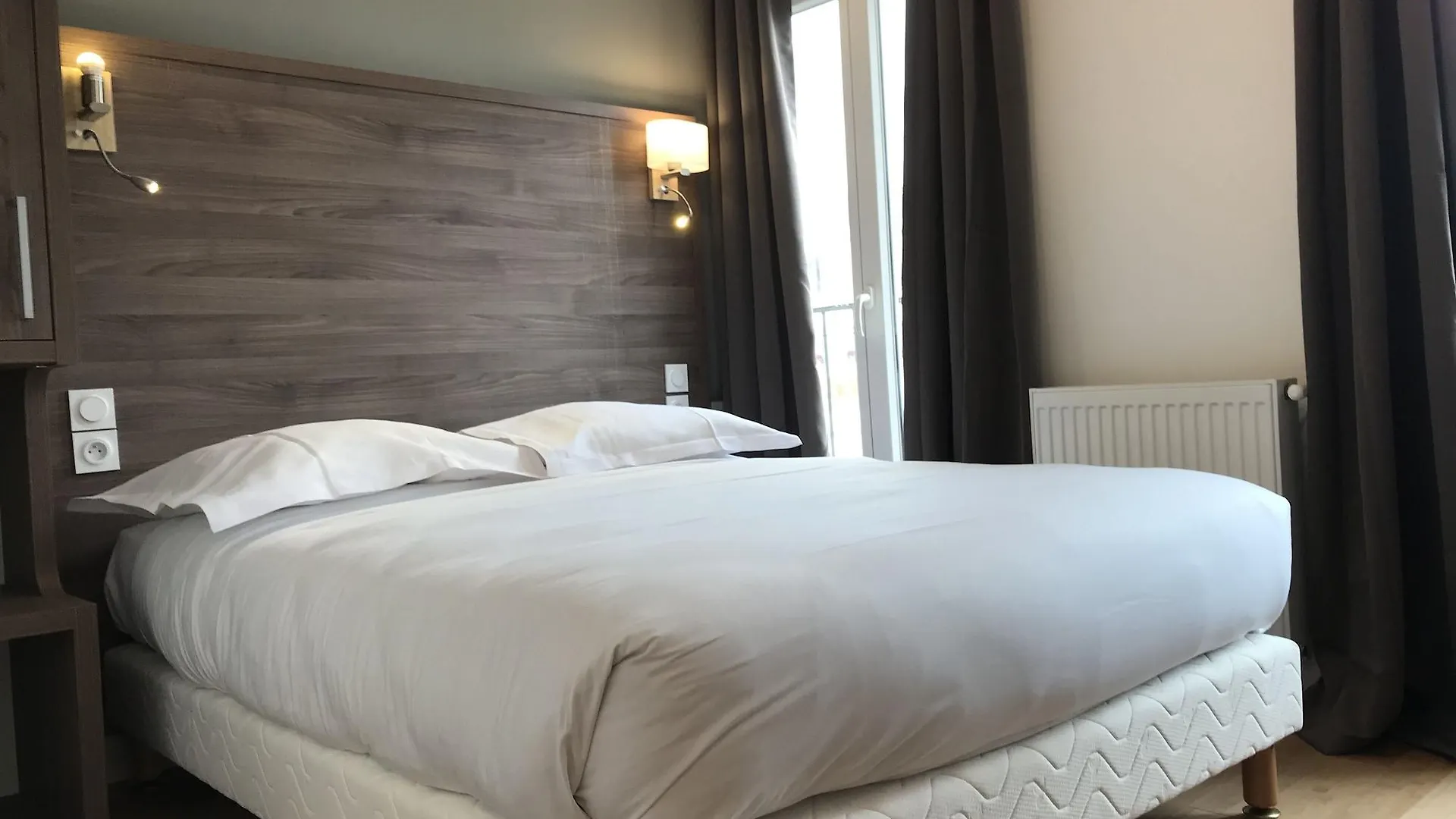 Hotel Luxelthe Parigi