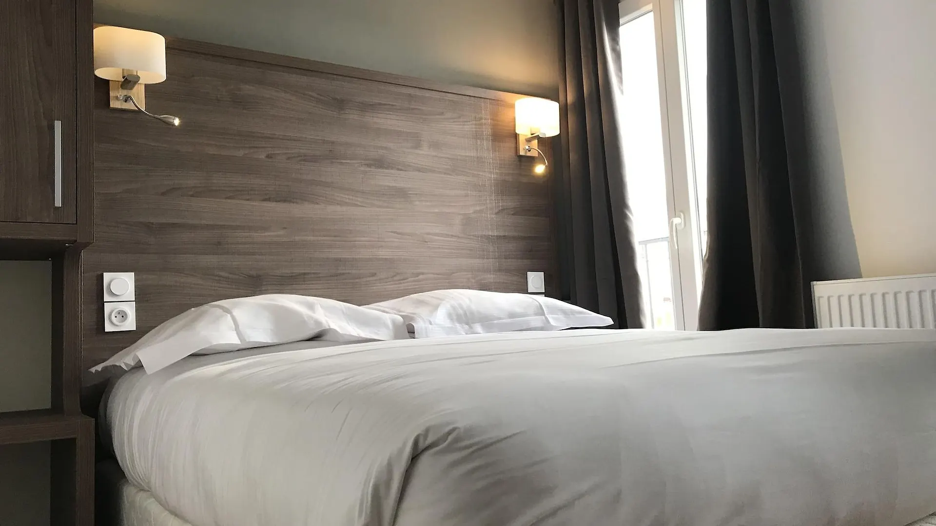 Hotel Luxelthe Parigi 2*,