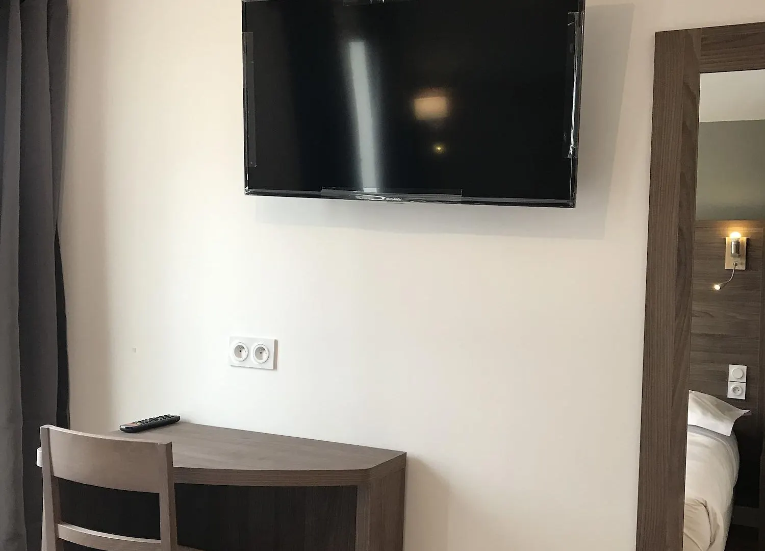 Hotel Luxelthe Parigi 2*,