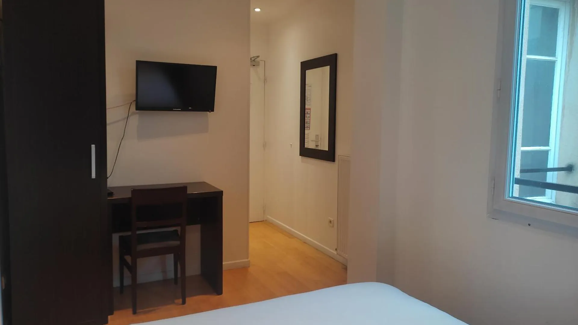 Hotel Luxelthe Parigi