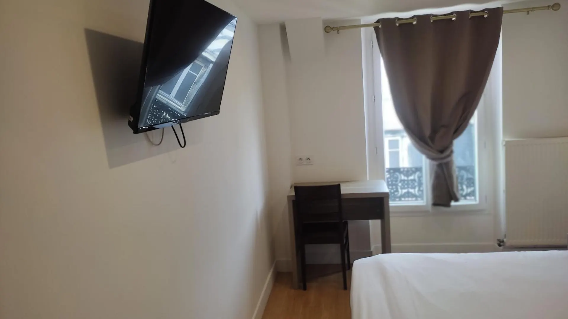 Hotel Luxelthe Parigi