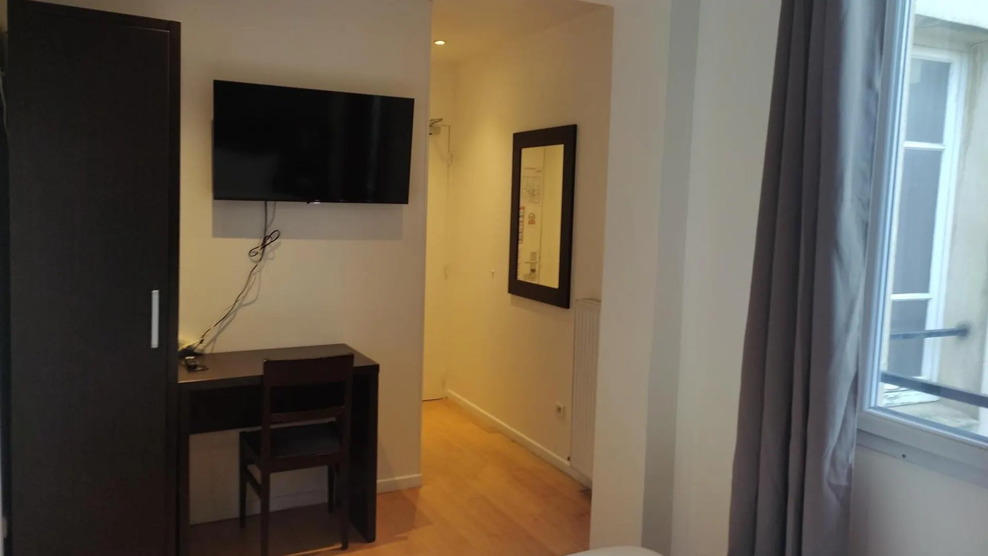 Hotel Luxelthe Parigi Francia