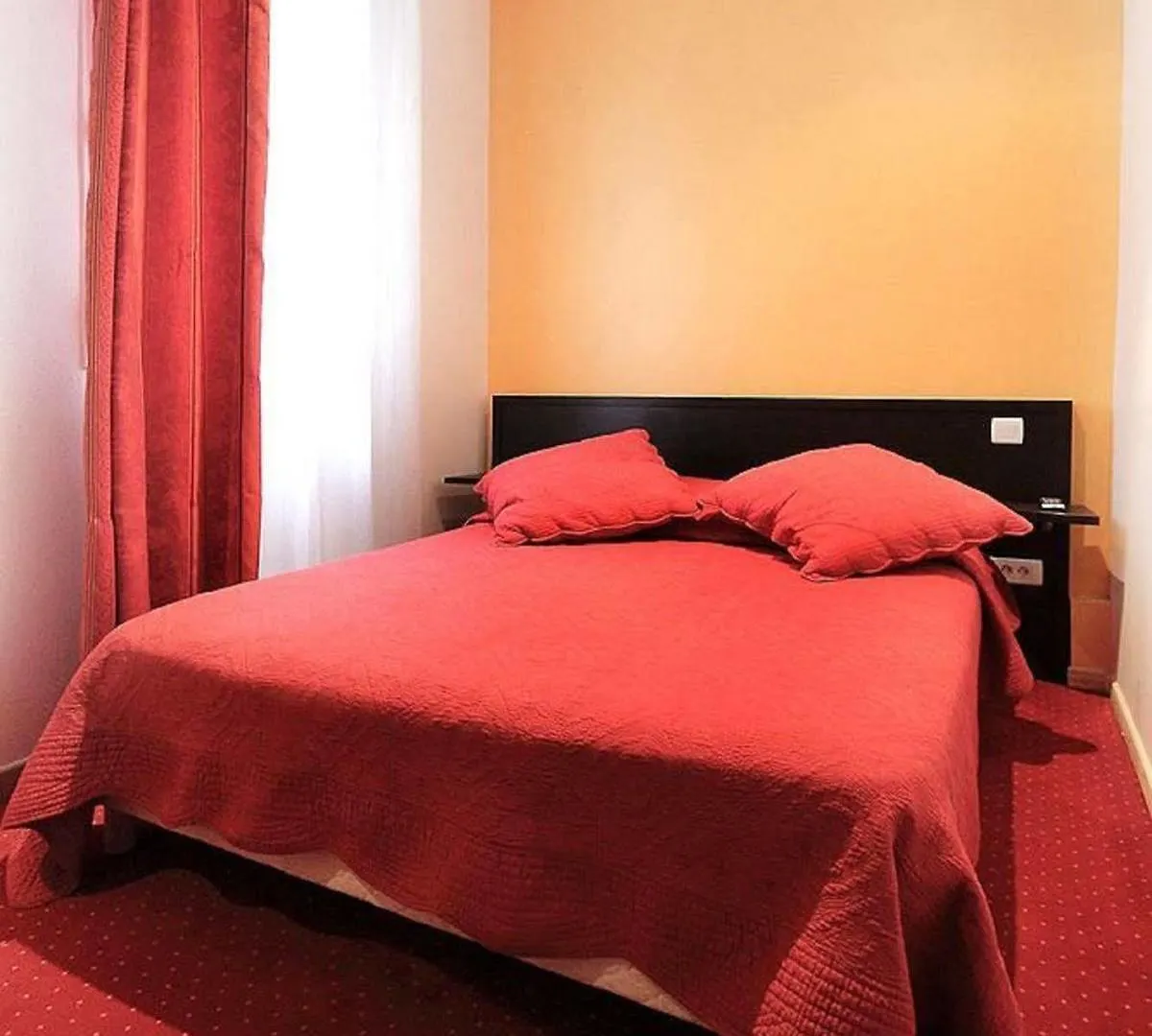 Luxelthe Hotel Paris