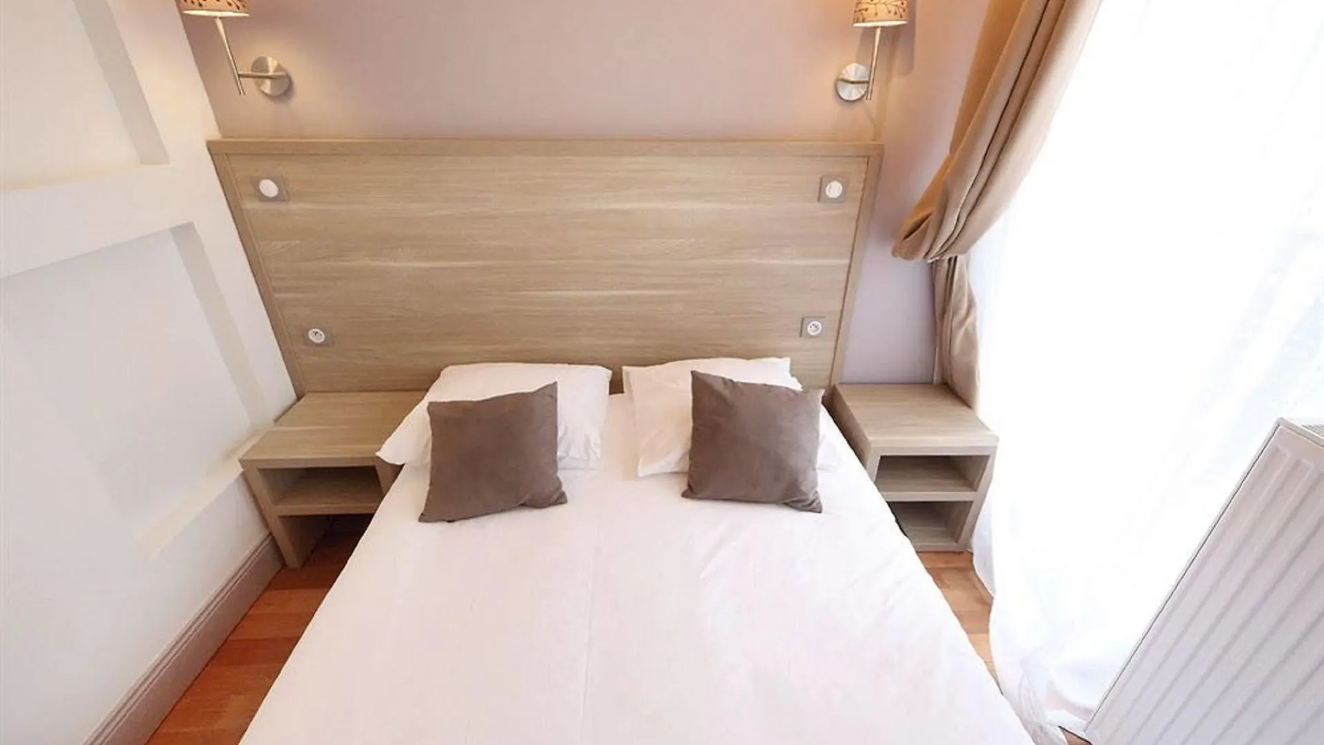 Hotel Luxelthe Parigi